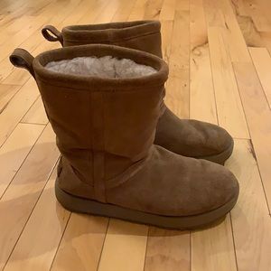 UGG CLASSIC SHORT WATERPROOF Women